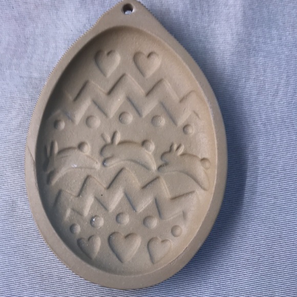 Brown Bag Cookie Molds 1988 Easter - Picture 2 of 5